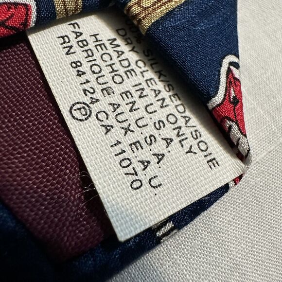 2 RM SPORT CLEVELAND INDIANS MLB PATTERN NECK TIES 1995 1996 100% Silk Tie - Picture 7 of 16